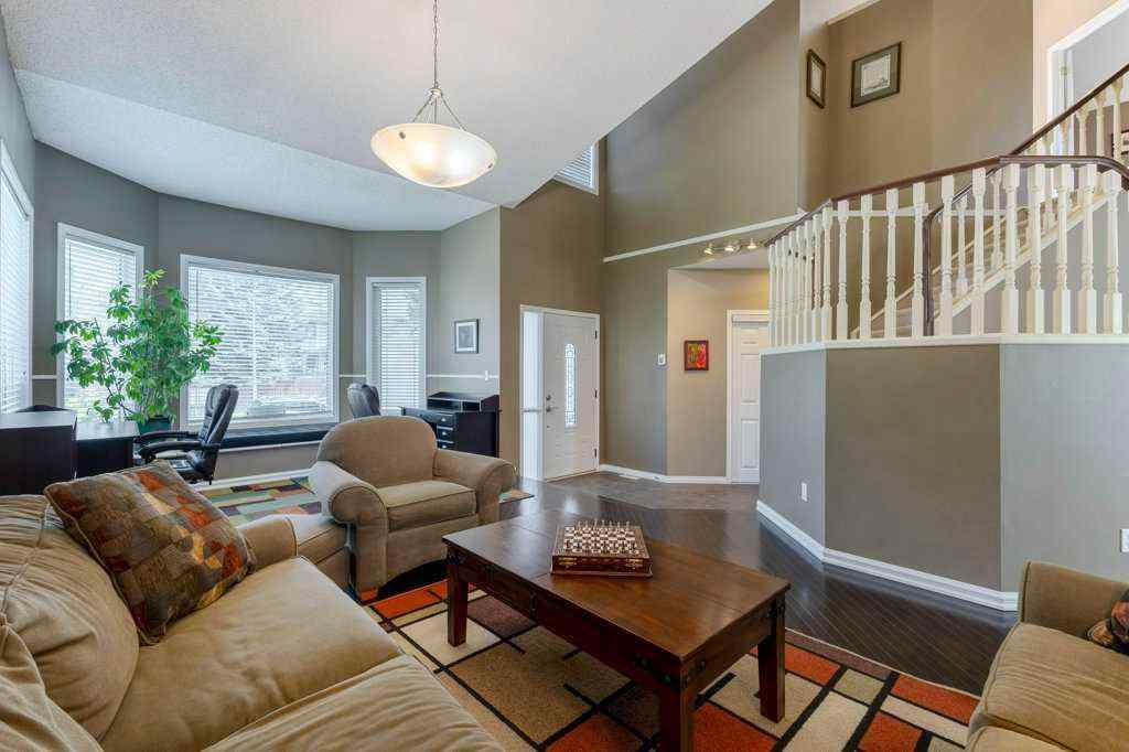 MLS® A2228920 - 119 Valley Ridge Green NW in Valley Ridge Calgary, Residential
