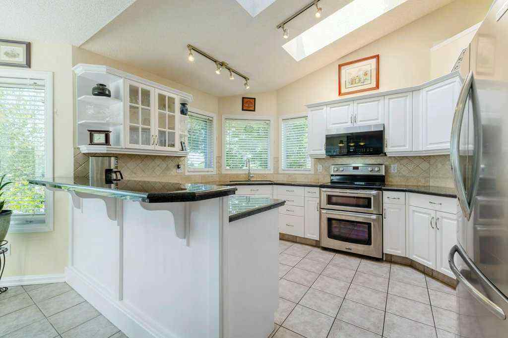 MLS® A2228920 - 119 Valley Ridge Green NW in Valley Ridge Calgary, Residential