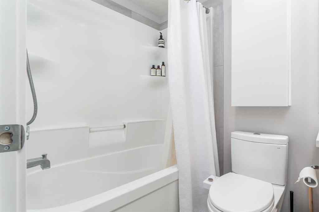 MLS® A2228957 - Unit #108 810 7th Street  in South Canmore Canmore, Residential