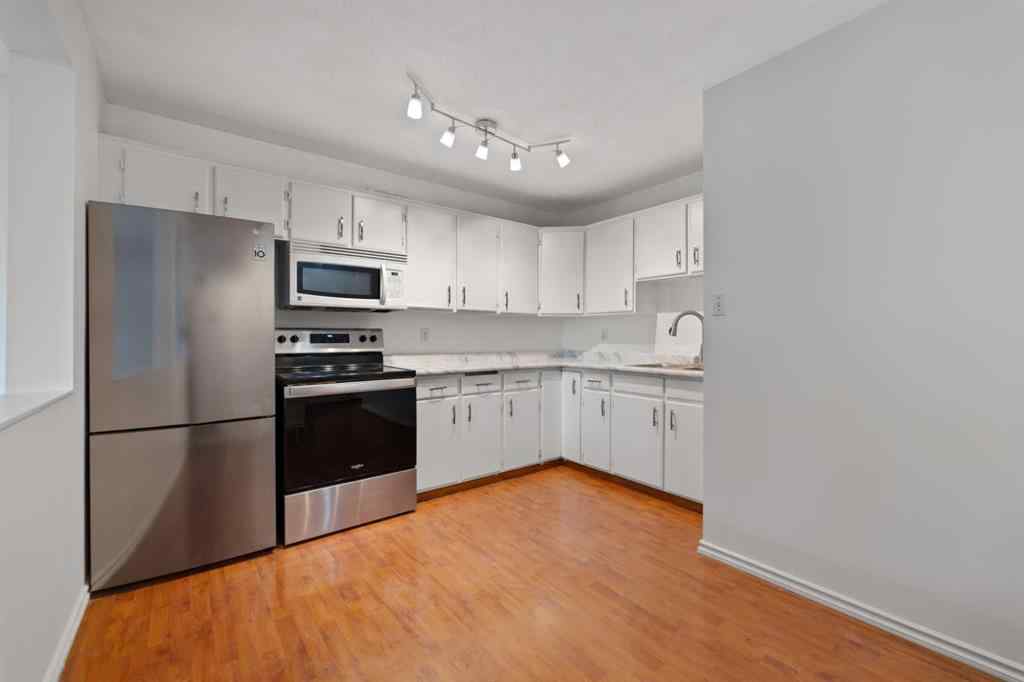 MLS® A2228960 - Unit #6 124 Sabrina Way SW in Southwood Calgary, Residential