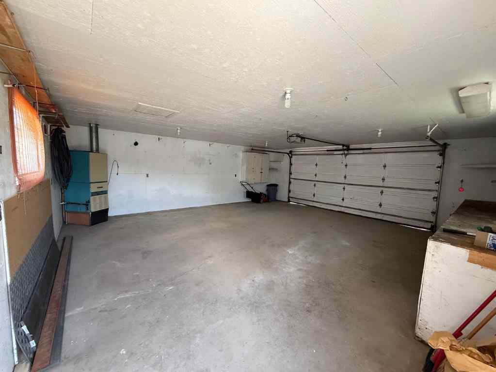 MLS® A2228966 - 604 3 Street E in Hanna Hanna, Residential