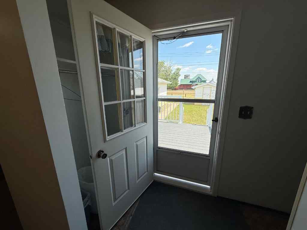 MLS® A2228966 - 604 3 Street E in Hanna Hanna, Residential