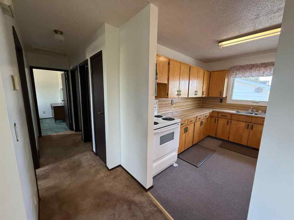 MLS® A2228966 - 604 3 Street E in Hanna Hanna, Residential