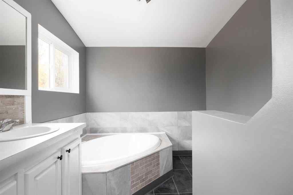 MLS® A2229001 - 324 EVERGREEN Road  in Mewatha Beach Rural Athabasca County, Residential