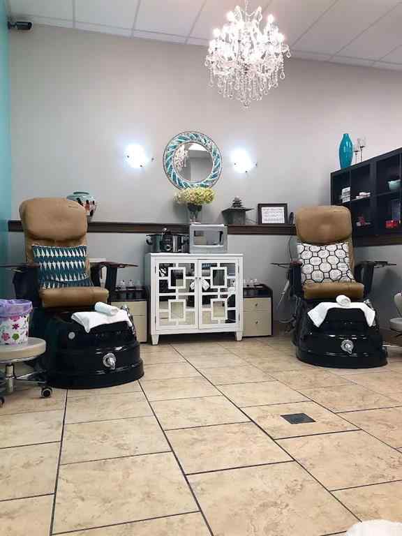 MLS® A2229004 -     in  Calgary, Commercial