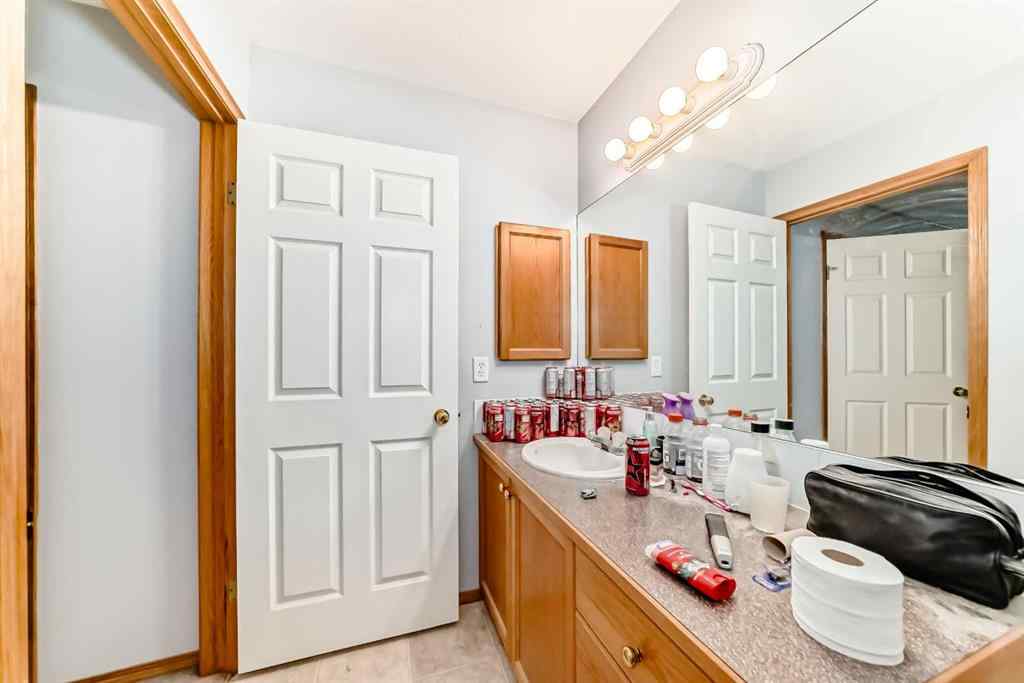 MLS® A2229009 - 6591 Pinecliff Grove NE in Pineridge Calgary, Residential