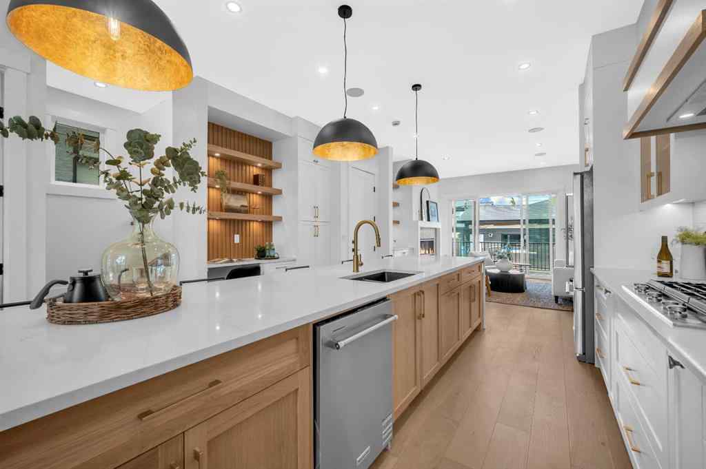 MLS® A2229022 - 223 29 Avenue NW in Tuxedo Park Calgary, Residential