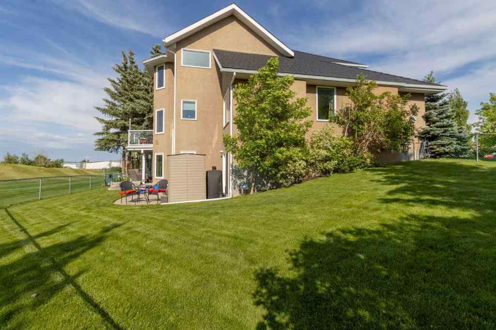 MLS® A2229038 - 33 LAKESIDE GREENS CLOSE   in Lakeside Greens Chestermere, Residential