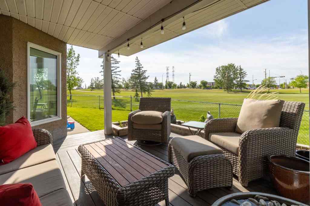 MLS® A2229038 - 33 LAKESIDE GREENS CLOSE   in Lakeside Greens Chestermere, Residential