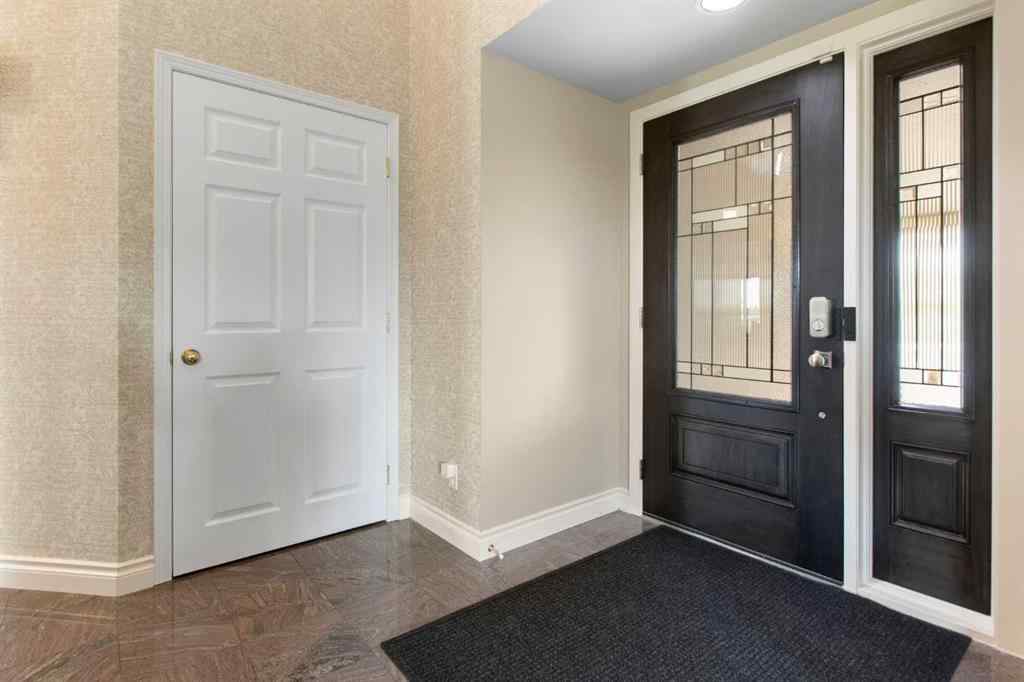 MLS® A2229038 - 33 LAKESIDE GREENS CLOSE   in Lakeside Greens Chestermere, Residential