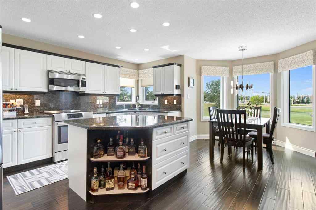 MLS® A2229038 - 33 LAKESIDE GREENS CLOSE   in Lakeside Greens Chestermere, Residential