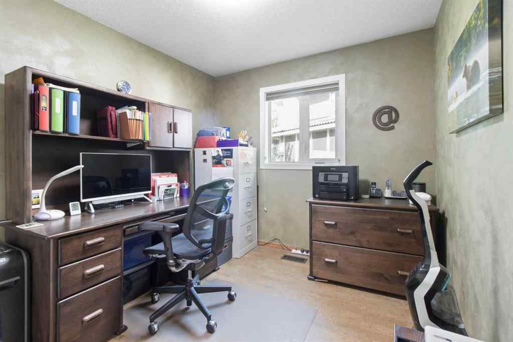 MLS® A2229038 - 33 LAKESIDE GREENS CLOSE   in Lakeside Greens Chestermere, Residential