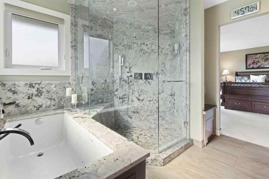 MLS® A2229038 - 33 LAKESIDE GREENS CLOSE   in Lakeside Greens Chestermere, Residential