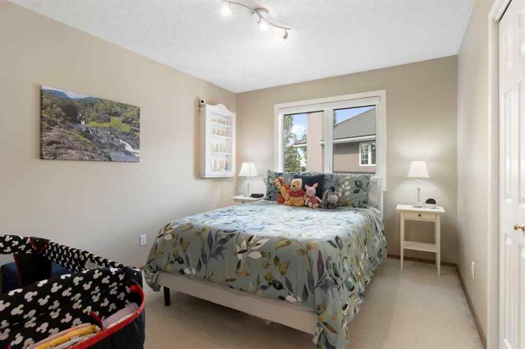 MLS® A2229038 - 33 LAKESIDE GREENS CLOSE   in Lakeside Greens Chestermere, Residential