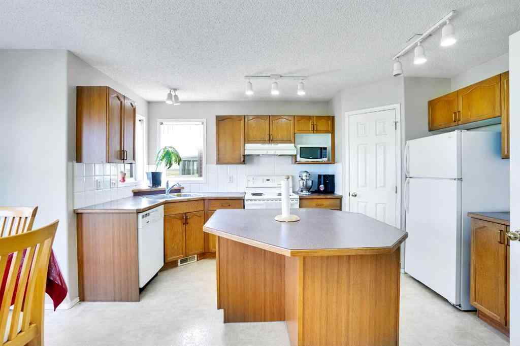 MLS® A2229053 - 69 Coral Springs Park NE in Coral Springs Calgary, Residential