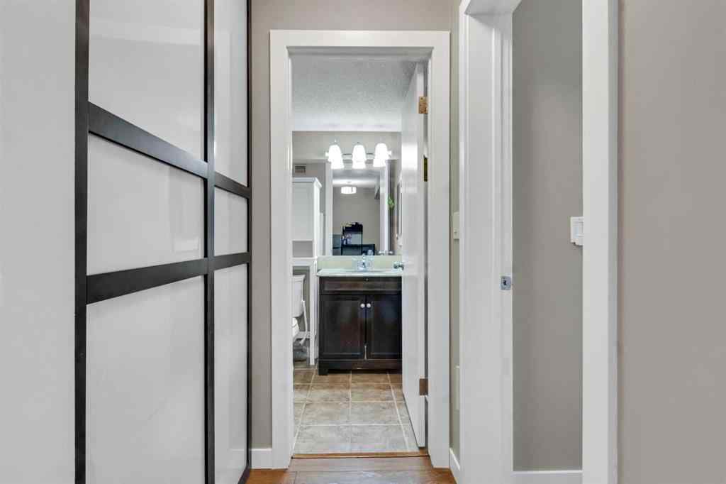 MLS® A2229065 - Unit #104B 5601 Dalton Drive NW in Dalhousie Calgary, Residential