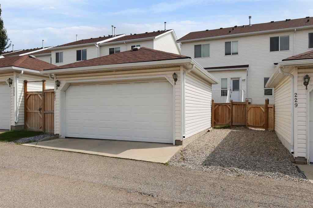 MLS® A2229072 - 227 Citadel Lane NW in Citadel Calgary, Residential