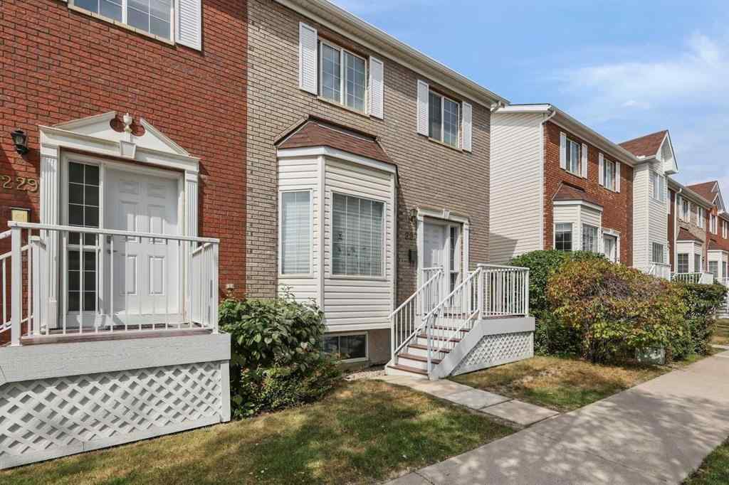 MLS® A2229072 - 227 Citadel Lane NW in Citadel Calgary, Residential