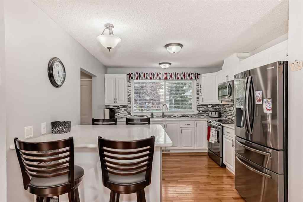 MLS® A2229131 - 420 Whitehorn Place NE in Whitehorn Calgary, Residential