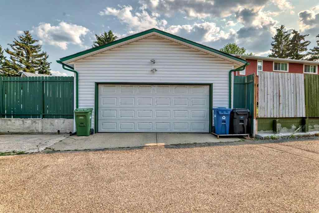 MLS® A2229131 - 420 Whitehorn Place NE in Whitehorn Calgary, Residential
