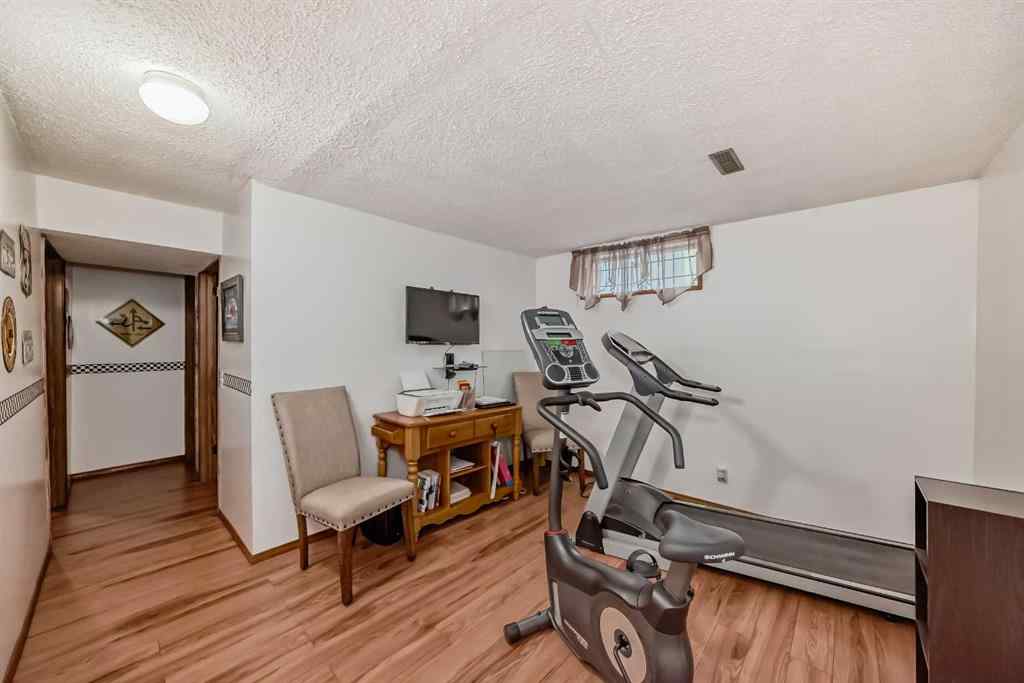 MLS® A2229131 - 420 Whitehorn Place NE in Whitehorn Calgary, Residential
