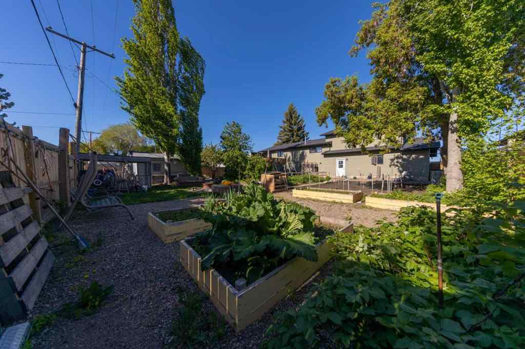 MLS® A2229136 - 87 3 Street  in NONE Lashburn, Residential