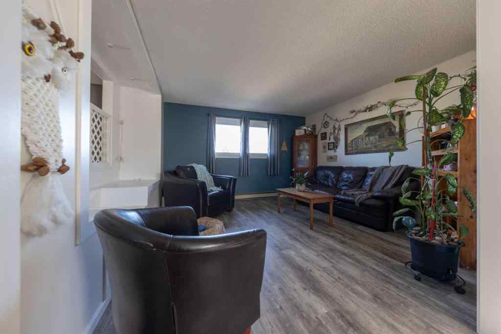 MLS® A2229136 - 87 3 Street  in NONE Lashburn, Residential