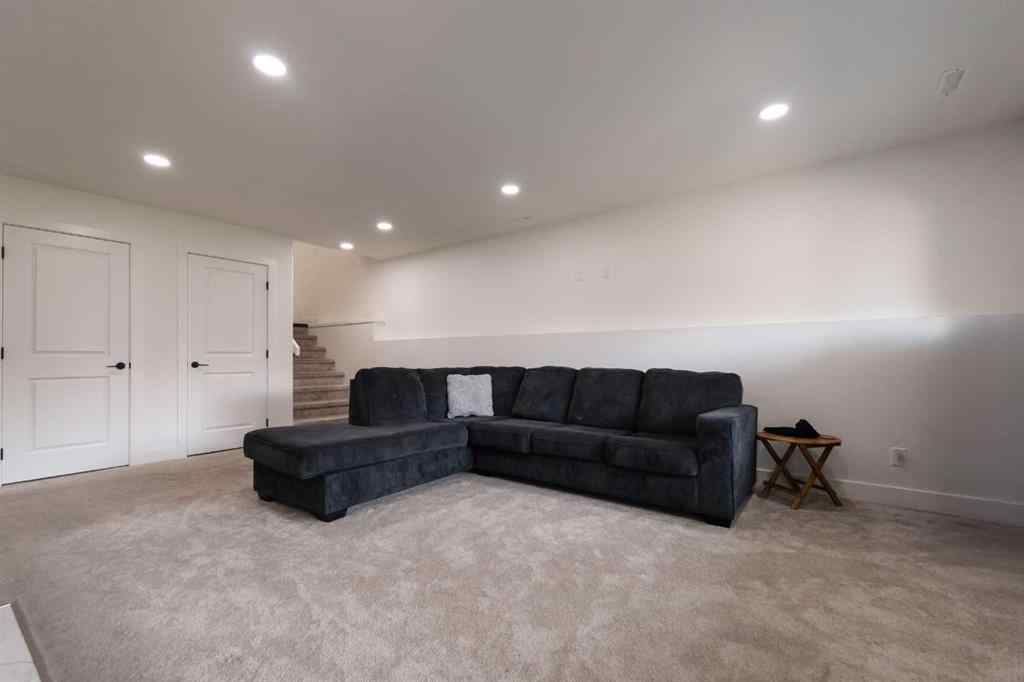 MLS® A2229163 - 692 Sixmile Crescent S in Southgate Lethbridge, Residential