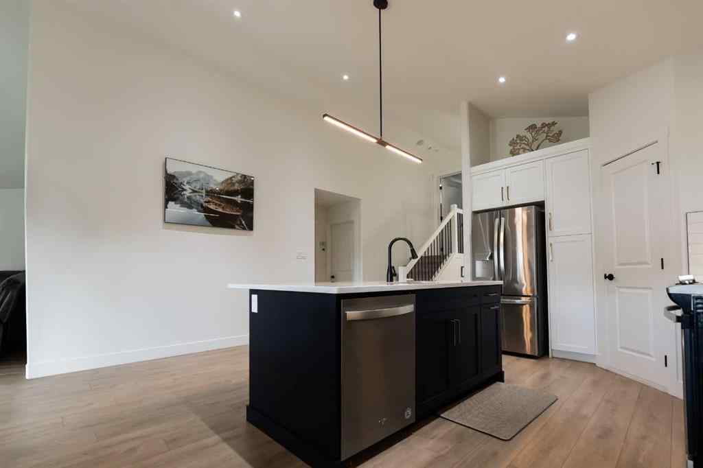 MLS® A2229163 - 692 Sixmile Crescent S in Southgate Lethbridge, Residential
