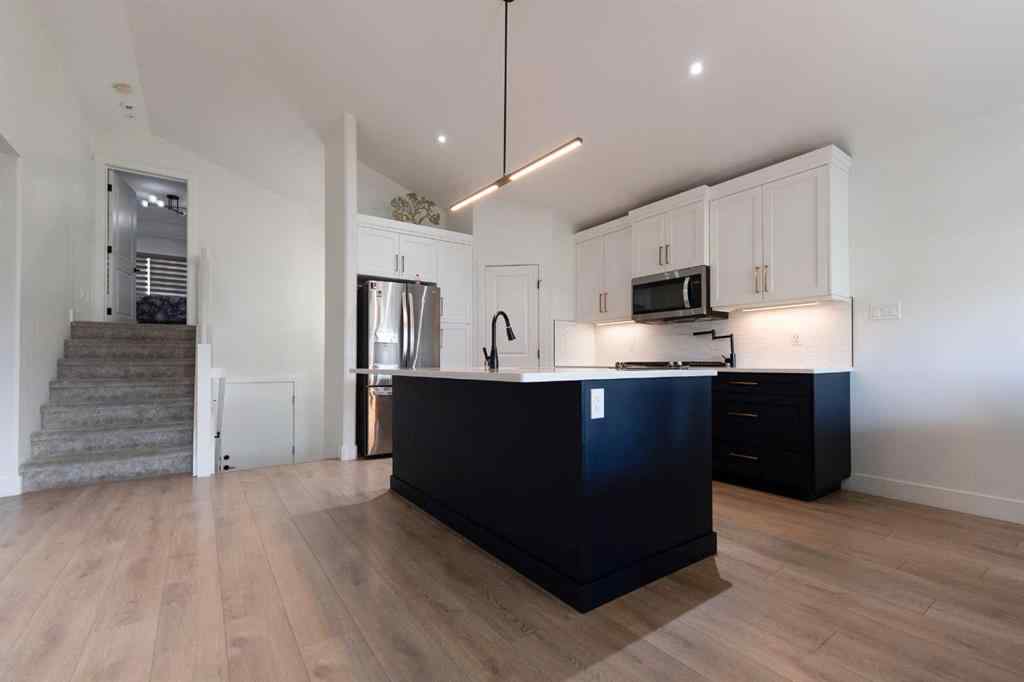 MLS® A2229163 - 692 Sixmile Crescent S in Southgate Lethbridge, Residential