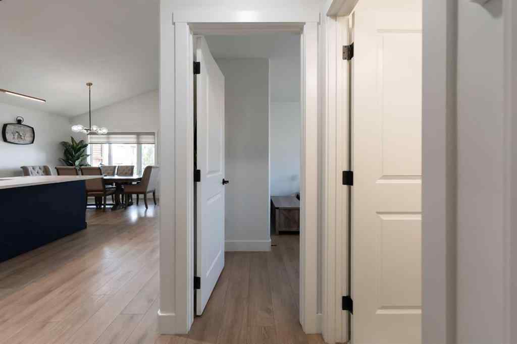 MLS® A2229163 - 692 Sixmile Crescent S in Southgate Lethbridge, Residential