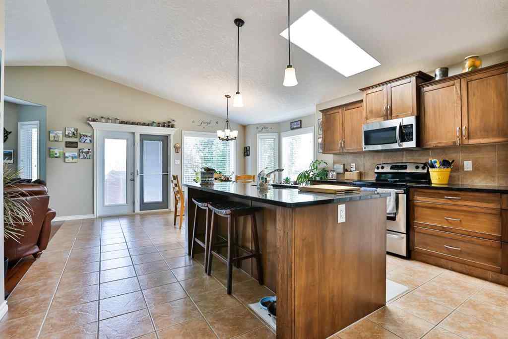 MLS® A2229185 - 29 Sixmile Road S in Southgate Lethbridge, Residential
