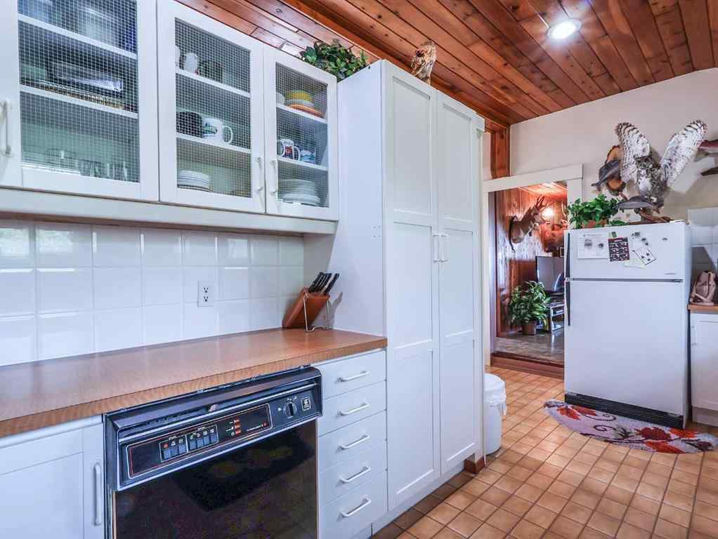 MLS® A2229198 - 37518 RR 22-2   in NONE Rural Stettler No. 6, County of, Agri-Business
