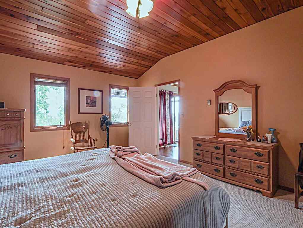 MLS® A2229198 - 37518 RR 22-2   in NONE Rural Stettler No. 6, County of, Agri-Business