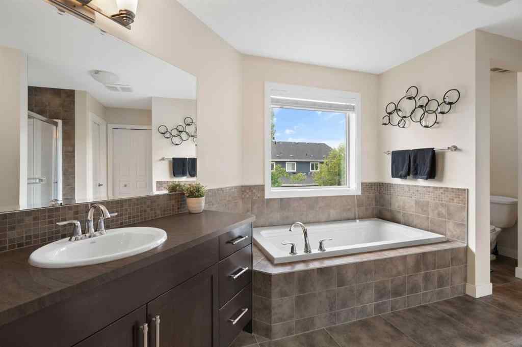 MLS® A2229208 - 393 River Heights Drive  in River Heights Cochrane, Residential