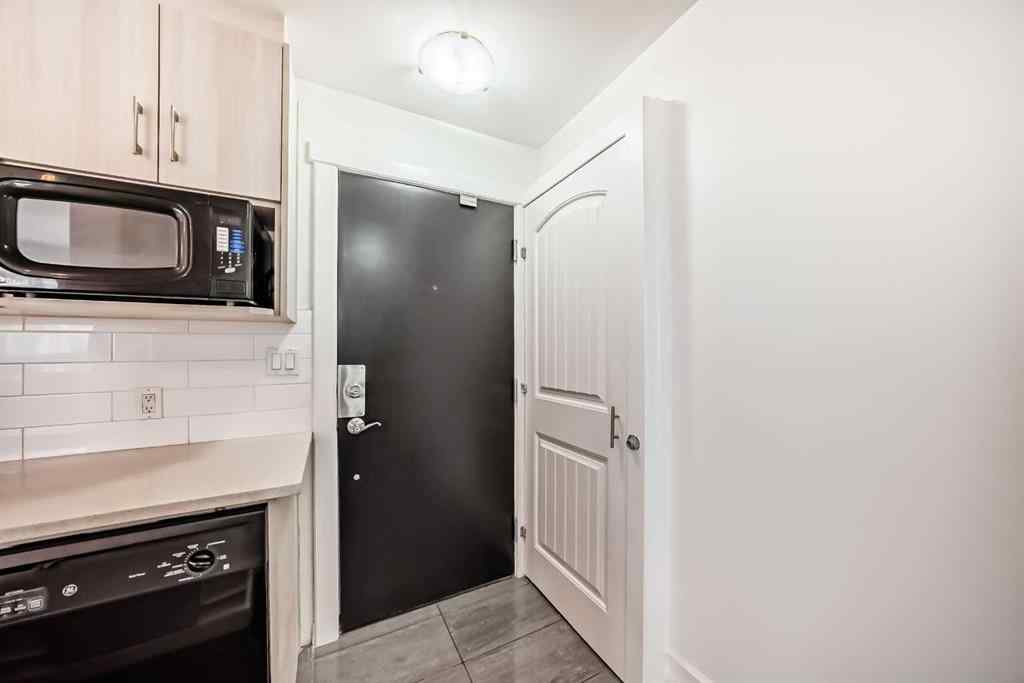 MLS® A2229229 - Unit #503 706 15 Avenue SW in Beltline Calgary, Residential