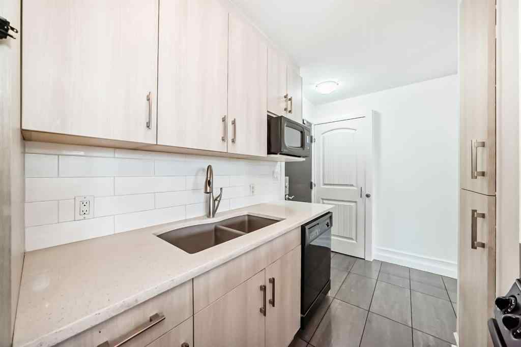 MLS® A2229229 - Unit #503 706 15 Avenue SW in Beltline Calgary, Residential