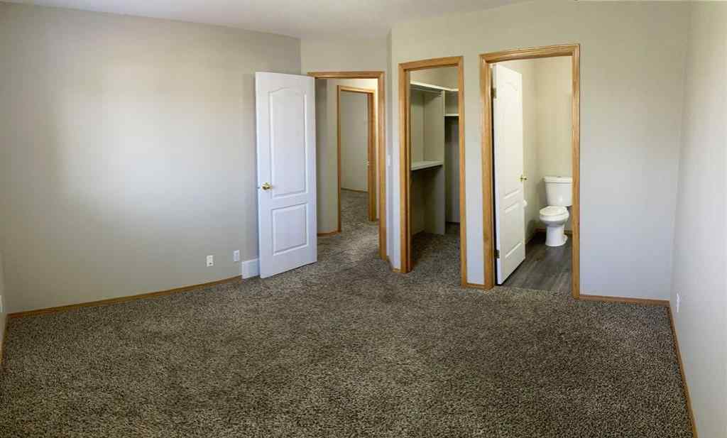 MLS® A2229233 - 28 Wildrose Drive  in Willow Springs Sylvan Lake, Residential