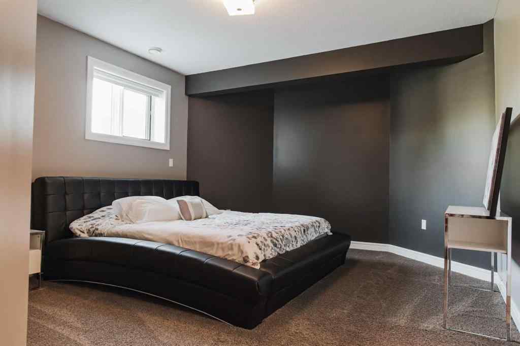 MLS® A2229237 - 8018 Tamarack Close  in Taylor Estates Rural Grande Prairie No. 1, County of, Residential