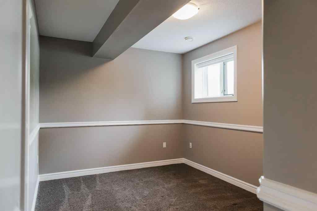 MLS® A2229237 - 8018 Tamarack Close  in Taylor Estates Rural Grande Prairie No. 1, County of, Residential