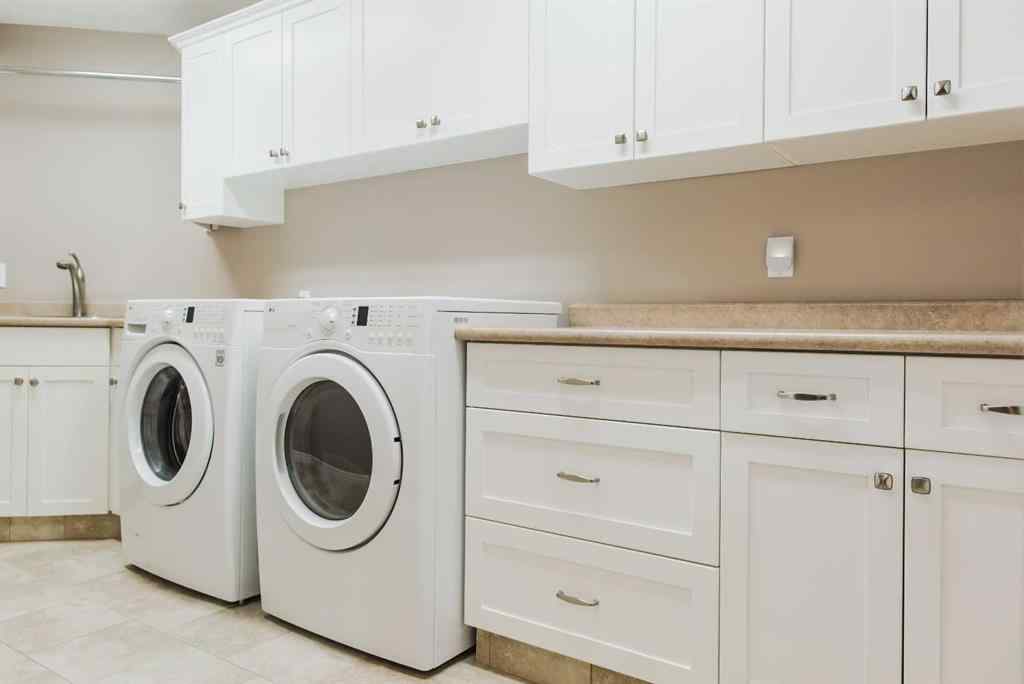 MLS® A2229237 - 8018 Tamarack Close  in Taylor Estates Rural Grande Prairie No. 1, County of, Residential