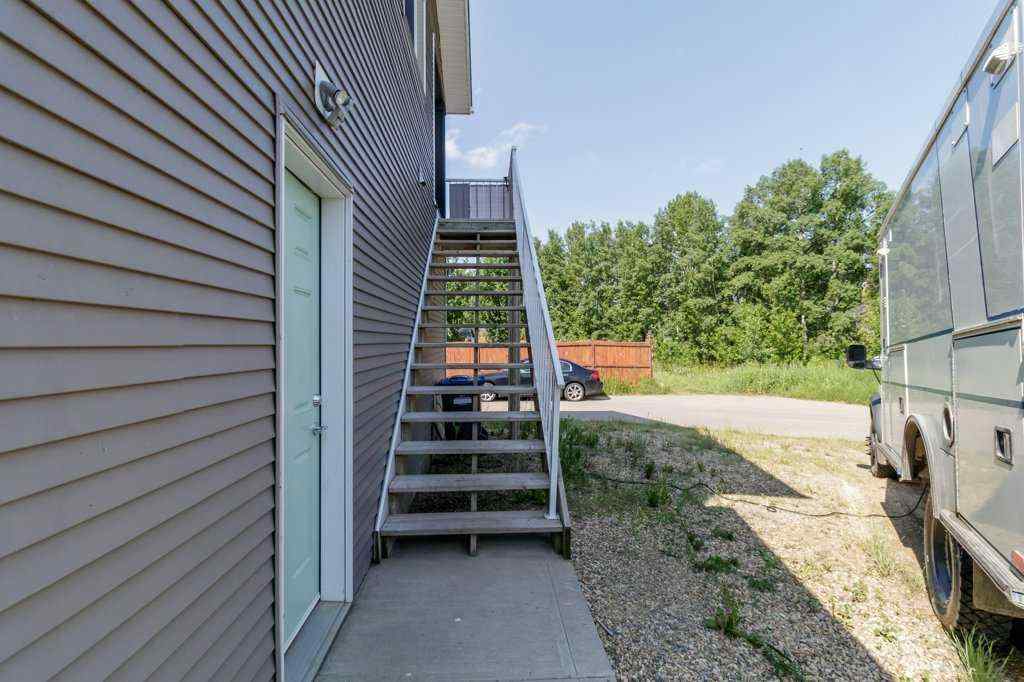 MLS® A2229265 - 39 Hampton Crescent  in Hewlett Park Sylvan Lake, Residential