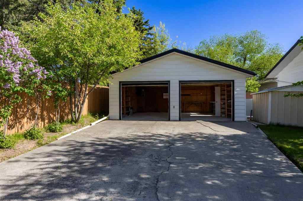 MLS® A2229269 - 117 Dorin Drive  in Hardisty Hinton, Residential