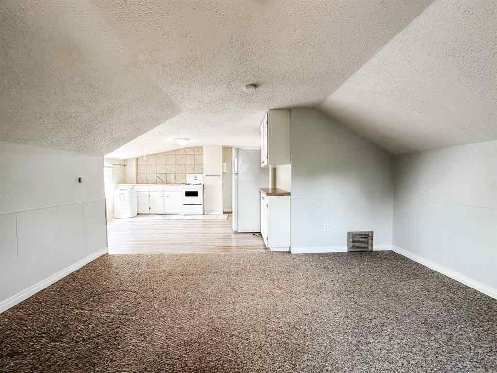 MLS® A2229275 - 5013 53 Street  in Downtown West Stettler, Residential