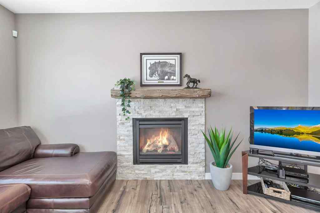 MLS® A2229278 - 4813 39 Street   in Riverside Ponoka, Residential