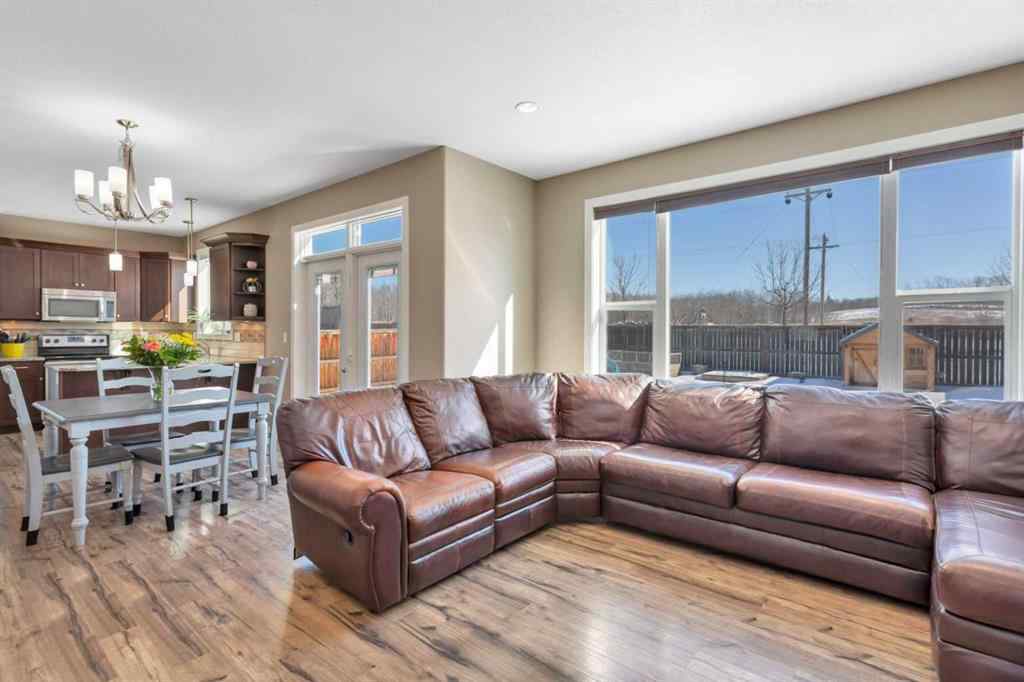 MLS® A2229278 - 4813 39 Street   in Riverside Ponoka, Residential