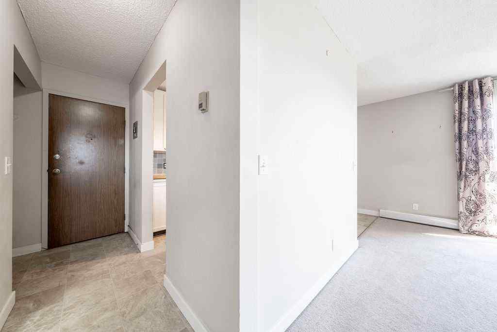 MLS® A2229299 - Unit #8 232 Sabrina Way SW in Southwood Calgary, Residential