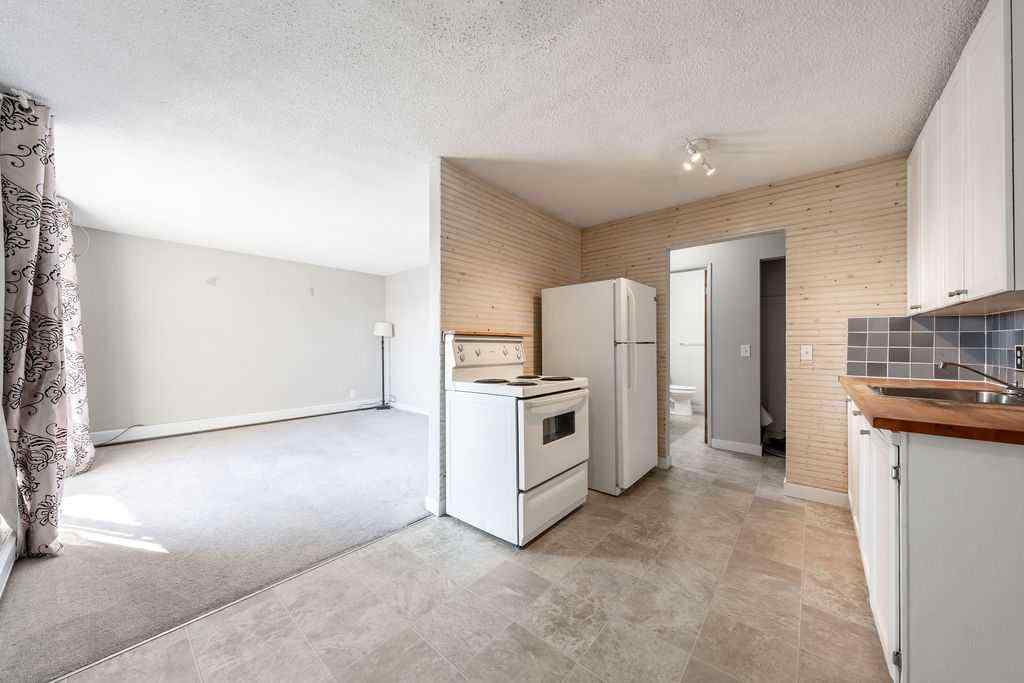 MLS® A2229299 - Unit #8 232 Sabrina Way SW in Southwood Calgary, Residential