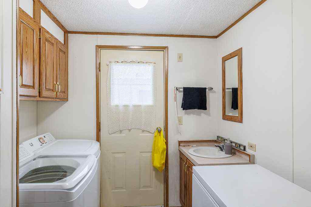 MLS® A2229308 - 39 Norby Crescent  in Normandeau Red Deer, Residential