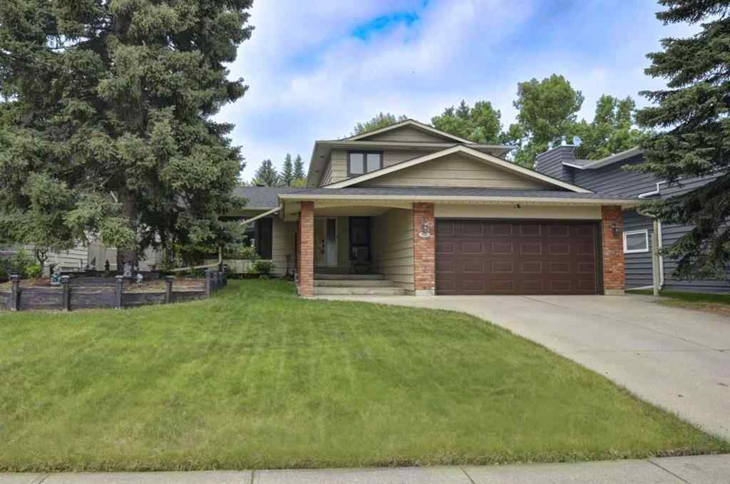 MLS® A2229311 - 623 Lake Simcoe Close SE in Lake Bonavista Calgary, Residential